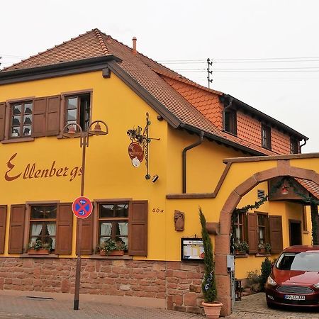 Ellenbergs Restaurant & Hotel Hessheim Екстериор снимка